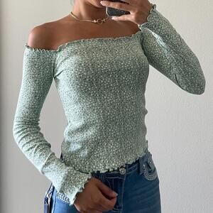 Forever 21 Light Green Off-Shoulder Long Sleeve Top Floral